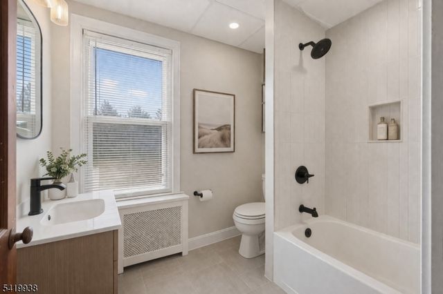 201 3rd Ave, Alpha Boro, NJ 08865