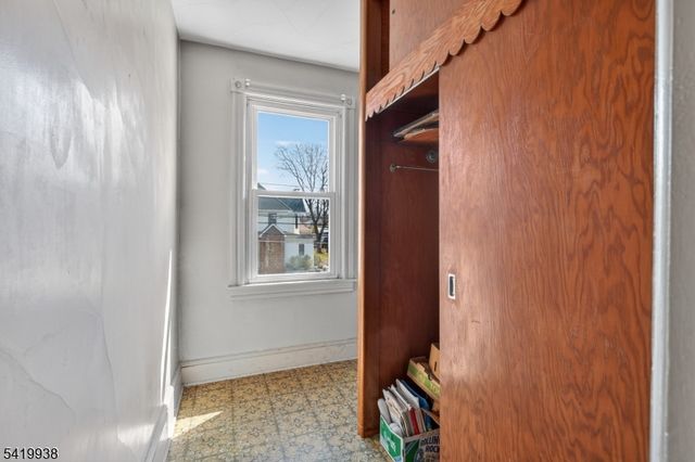 201 3rd Ave, Alpha Boro, NJ 08865