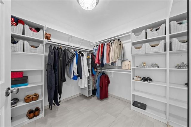 8012 W 131st Place, Overland Park, KS 66213