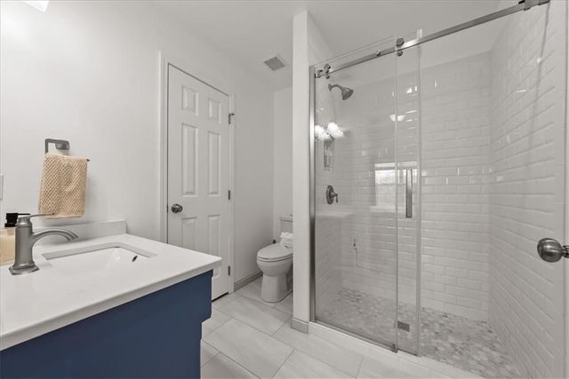 8012 W 131st Place, Overland Park, KS 66213