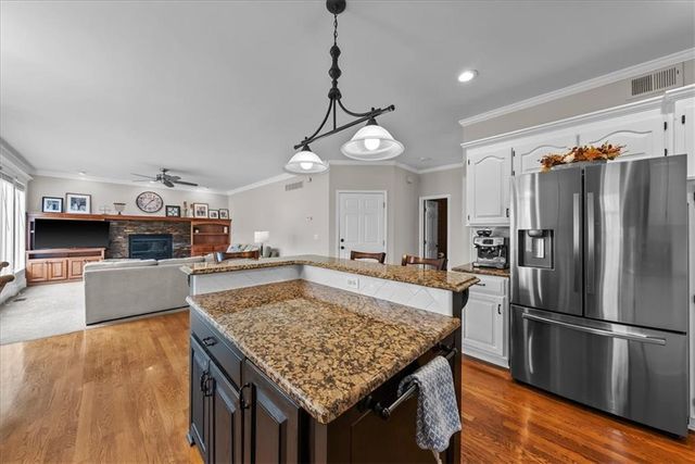 8012 W 131st Place, Overland Park, KS 66213