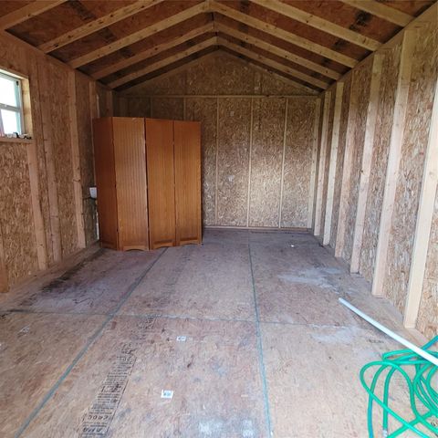 1058 N Oneal Road, Crystal Beach, TX 77650