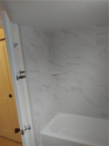 6507 Winfield Boulevard 125-C, Margate, FL 33063