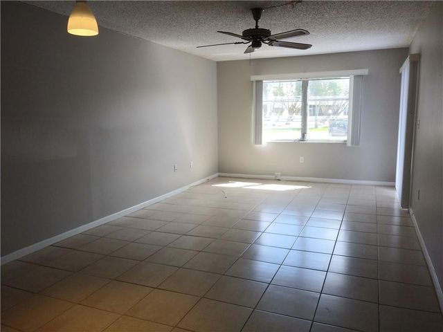 6507 Winfield Boulevard 125-C, Margate, FL 33063