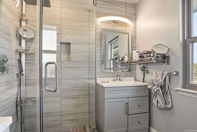 28515 Saxet, Boerne, TX 78006