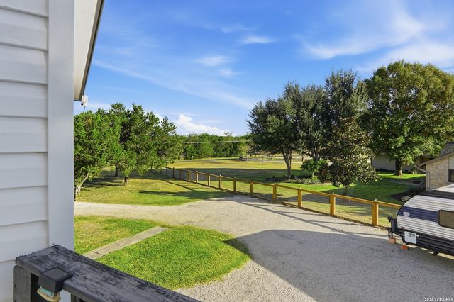 28515 Saxet, Boerne, TX 78006