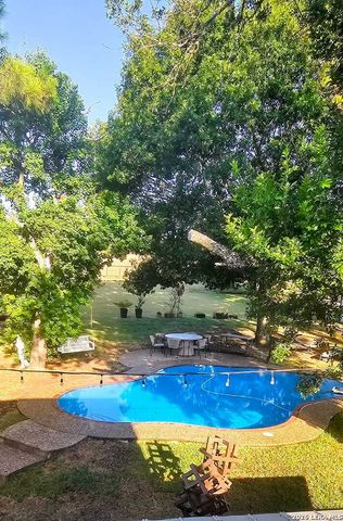 28515 Saxet, Boerne, TX 78006