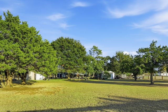 28515 Saxet, Boerne, TX 78006