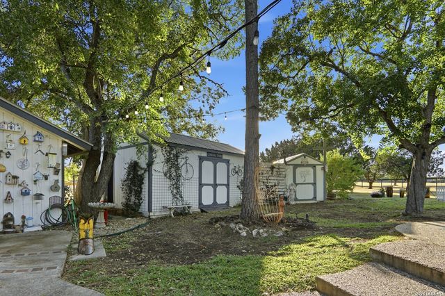 28515 Saxet, Boerne, TX 78006