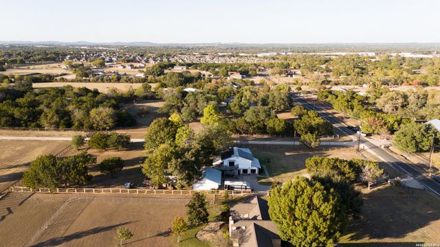 28515 Saxet, Boerne, TX 78006