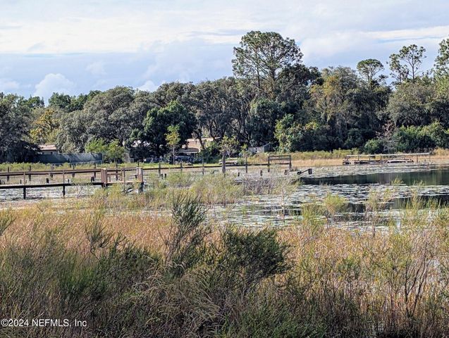 133 MULLIS Avenue, Interlachen, FL 32148