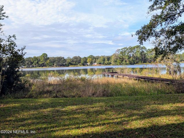 133 MULLIS Avenue, Interlachen, FL 32148