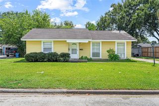 2220 7th Street, Galena Park, TX 77547