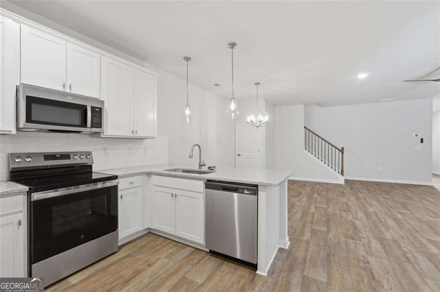 3650 PARKWAY JAMES Drive, Snellville, GA 30039