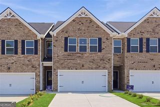 3650 PARKWAY JAMES Drive, Snellville, GA 30039