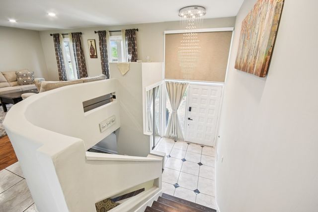 941 W Army Trail Boulevard, Addison, IL 60101