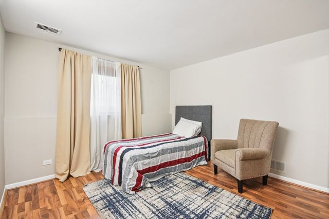 941 W Army Trail Boulevard, Addison, IL 60101