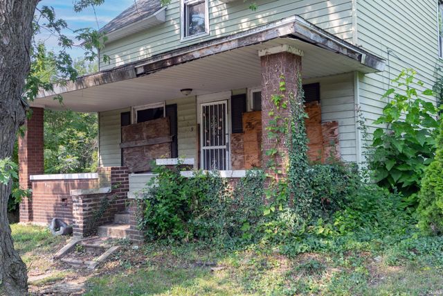 529 Euclid Avenue, South Bend, IN 46628