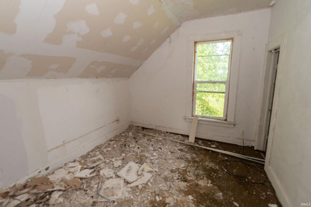 529 Euclid Avenue, South Bend, IN 46628