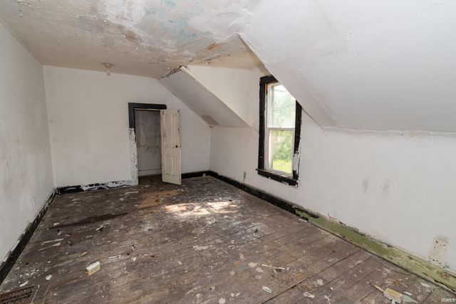 529 Euclid Avenue, South Bend, IN 46628