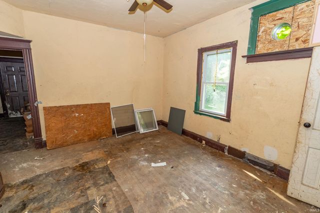 529 Euclid Avenue, South Bend, IN 46628