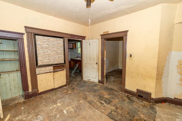 529 Euclid Avenue, South Bend, IN 46628