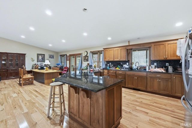 7020 E CR 581 N Road, Albany, IN 47320