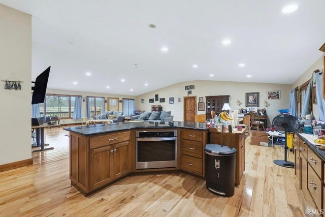 7020 E CR 581 N Road, Albany, IN 47320