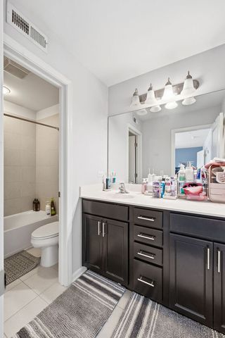 1526 E Arbor Lane, Arlington Heights, IL 60004
