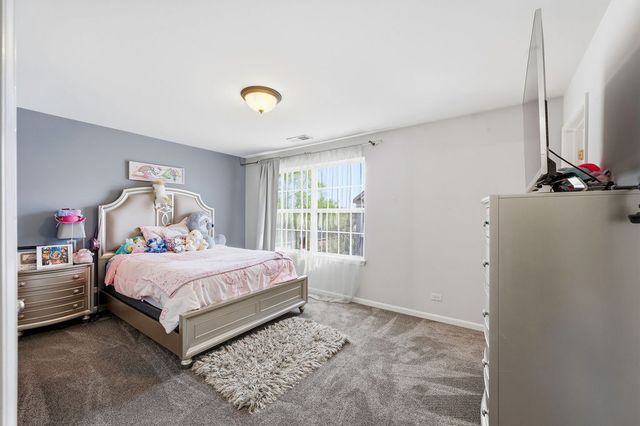 1526 E Arbor Lane, Arlington Heights, IL 60004