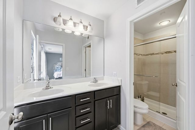 1526 E Arbor Lane, Arlington Heights, IL 60004