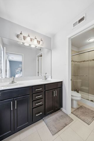 1526 E Arbor Lane, Arlington Heights, IL 60004
