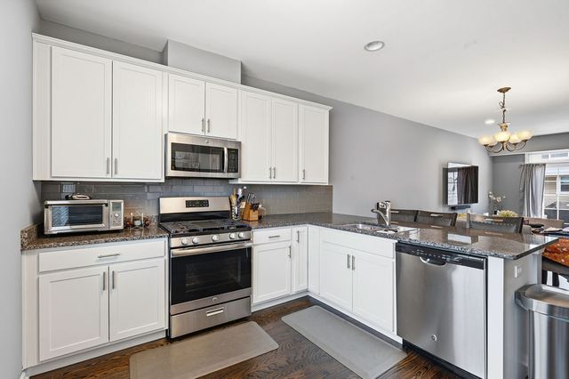 1526 E Arbor Lane, Arlington Heights, IL 60004