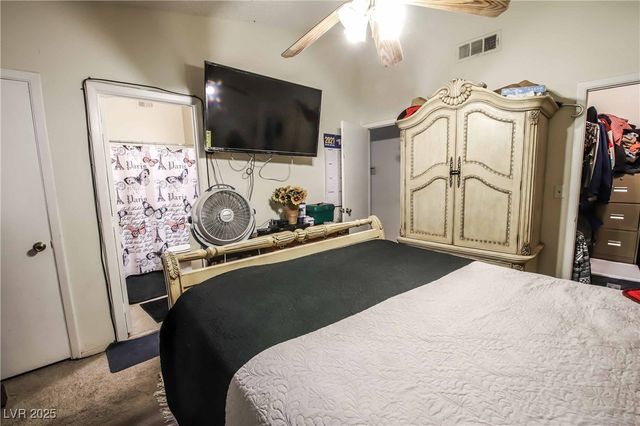 3726 Glow Drive, Las Vegas, NV 89115