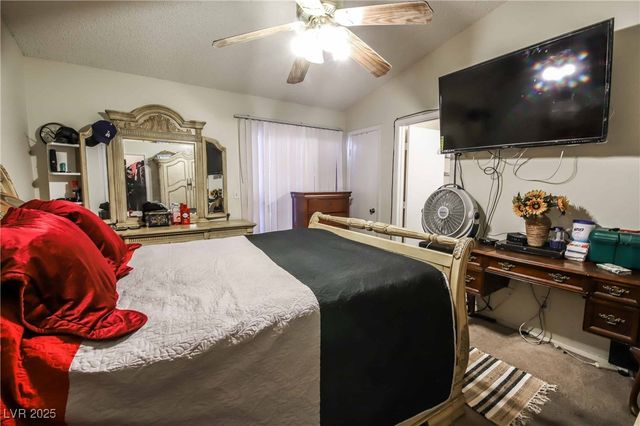 3726 Glow Drive, Las Vegas, NV 89115