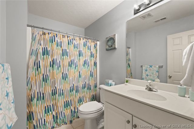 3817 Laurens Circle, New Albany, IN 47150