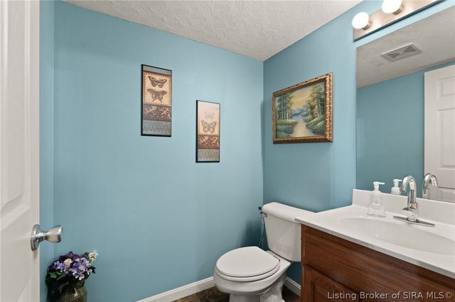 3817 Laurens Circle, New Albany, IN 47150
