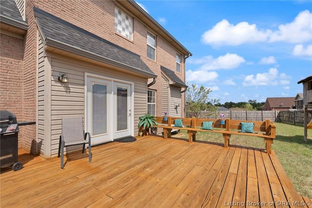 3817 Laurens Circle, New Albany, IN 47150