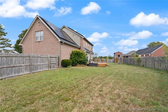 3817 Laurens Circle, New Albany, IN 47150