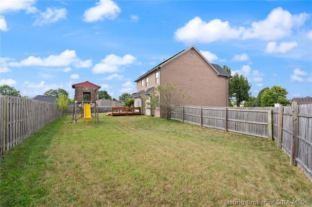 3817 Laurens Circle, New Albany, IN 47150