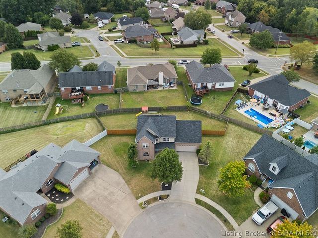 3817 Laurens Circle, New Albany, IN 47150