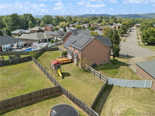 3817 Laurens Circle, New Albany, IN 47150