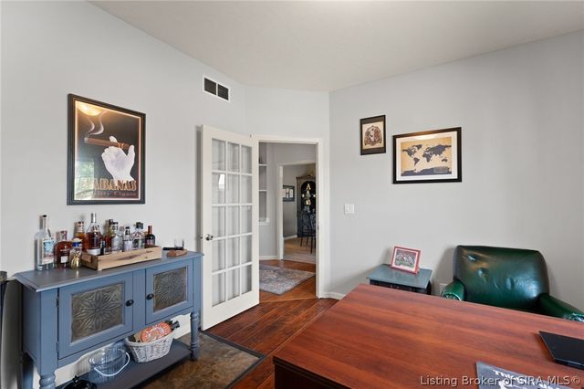 3817 Laurens Circle, New Albany, IN 47150