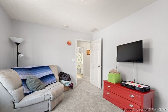 3817 Laurens Circle, New Albany, IN 47150