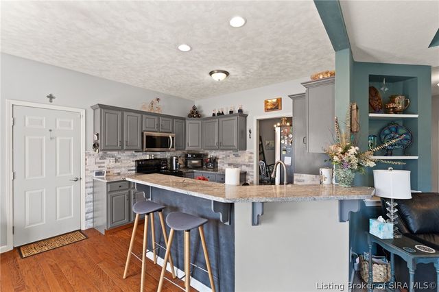 3817 Laurens Circle, New Albany, IN 47150