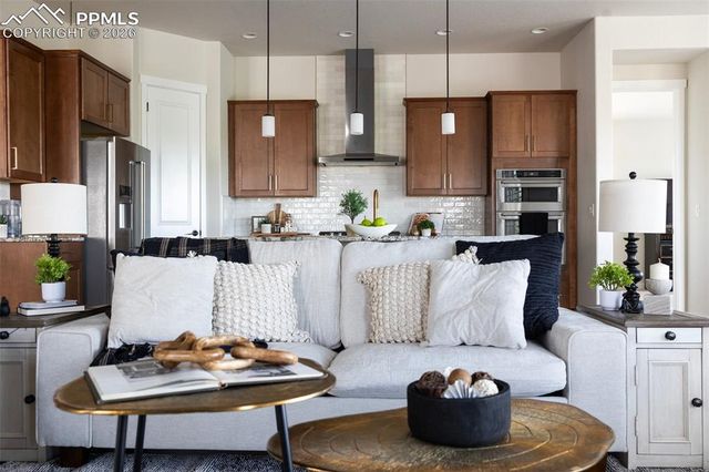 6320 Verrado Place, Colorado Springs, CO 80922