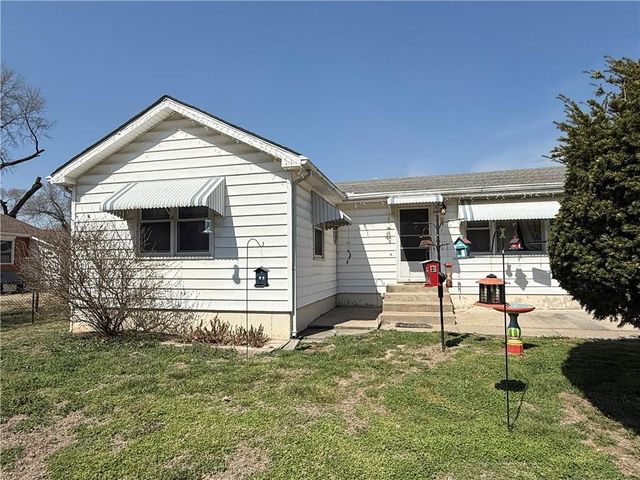 1817 Beech Street, Atchison, KS 66002