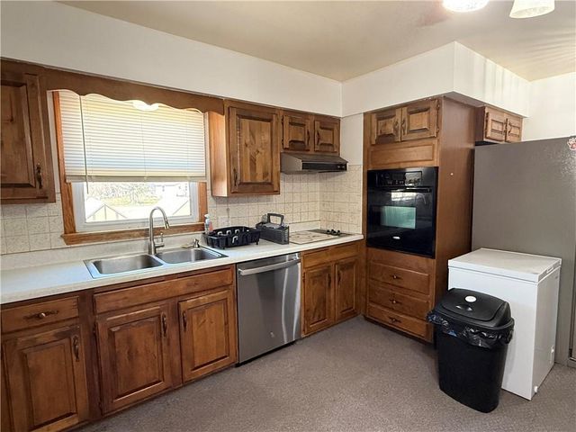 1817 Beech Street, Atchison, KS 66002