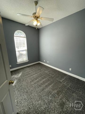 8 Olympic Court, Savannah, GA 31419