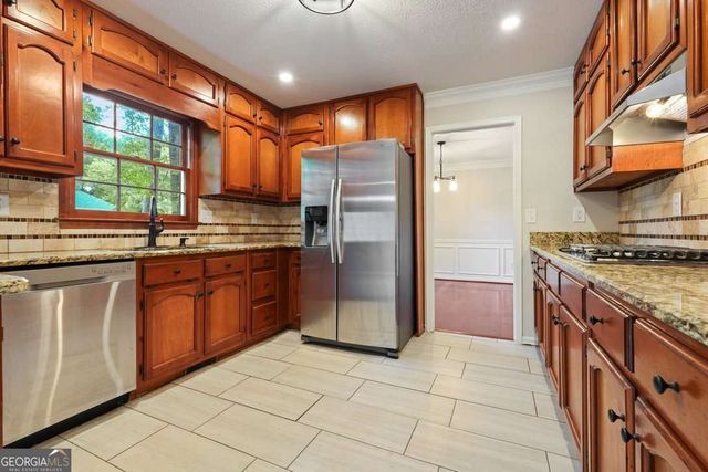 556 Lees Trace SW, Marietta, GA 30064